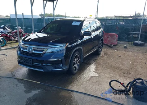 2019 Honda Pilot Touring из США, поврежденный, VIN 5FNYF6H68KB036990
